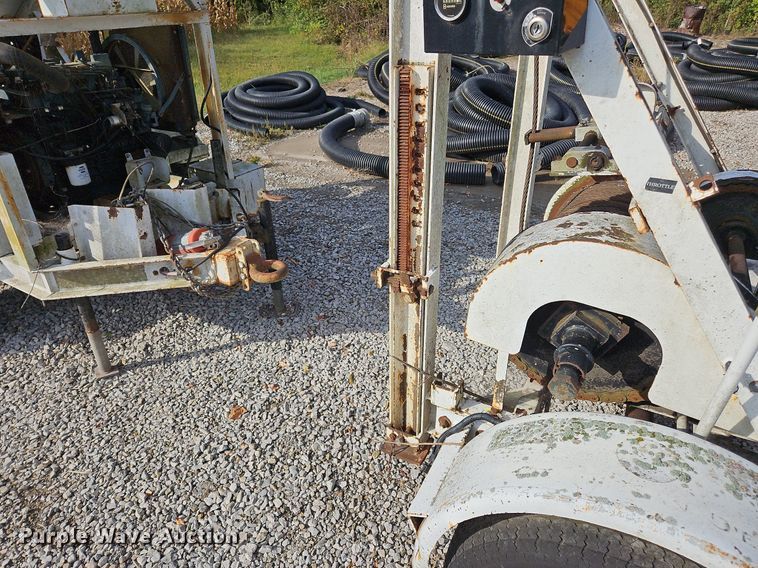 image for item NQ9936 (2) Sreco Flexible pull-in bucket machines