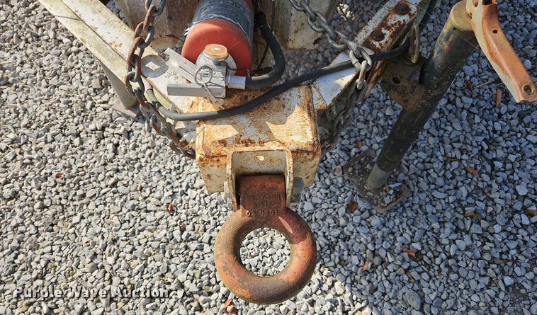 image for item NQ9936 (2) Sreco Flexible pull-in bucket machines