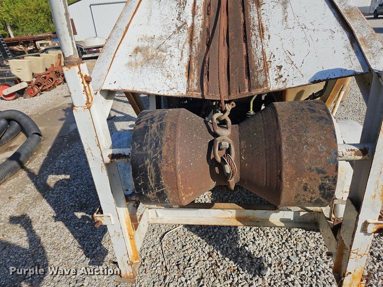 image for item NQ9936 (2) Sreco Flexible pull-in bucket machines