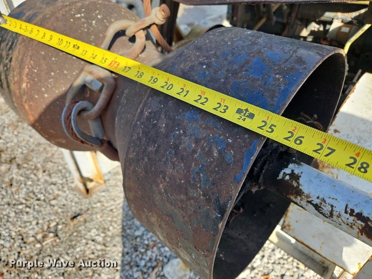 image for item NQ9936 (2) Sreco Flexible pull-in bucket machines