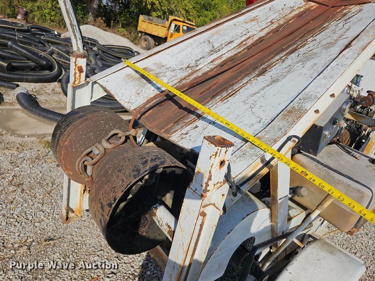 image for item NQ9936 (2) Sreco Flexible pull-in bucket machines