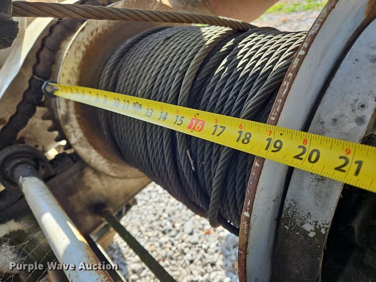 image for item NQ9936 (2) Sreco Flexible pull-in bucket machines