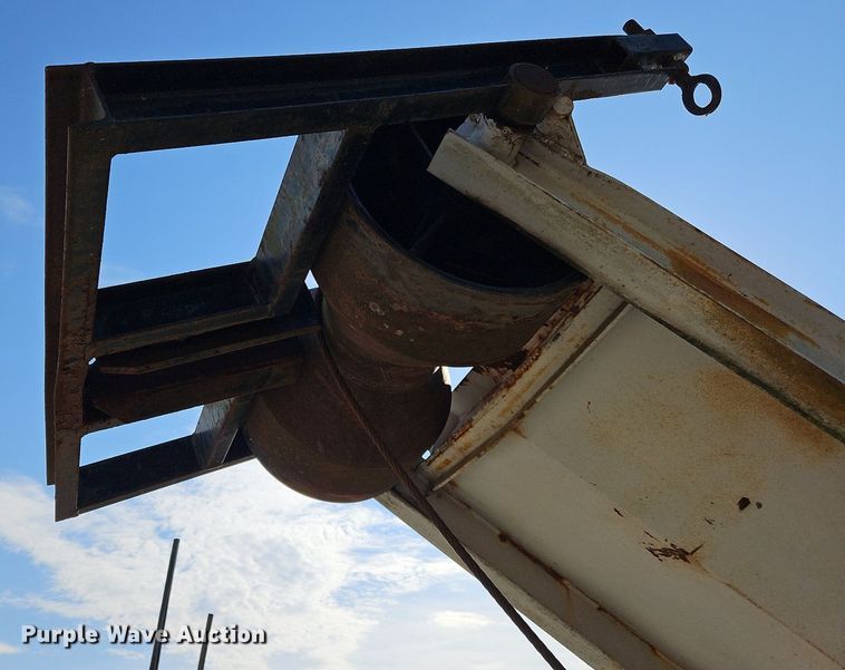 image for item NQ9936 (2) Sreco Flexible pull-in bucket machines