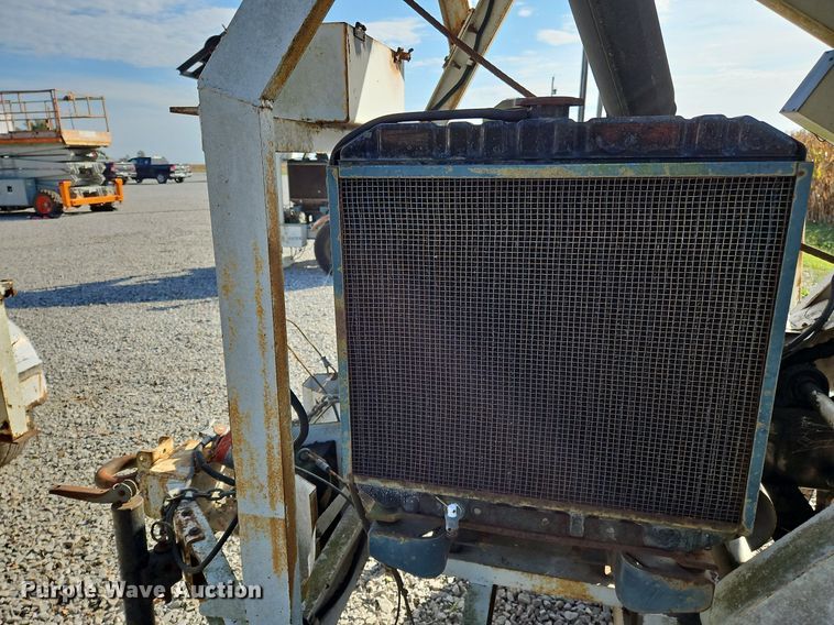 image for item NQ9936 (2) Sreco Flexible pull-in bucket machines