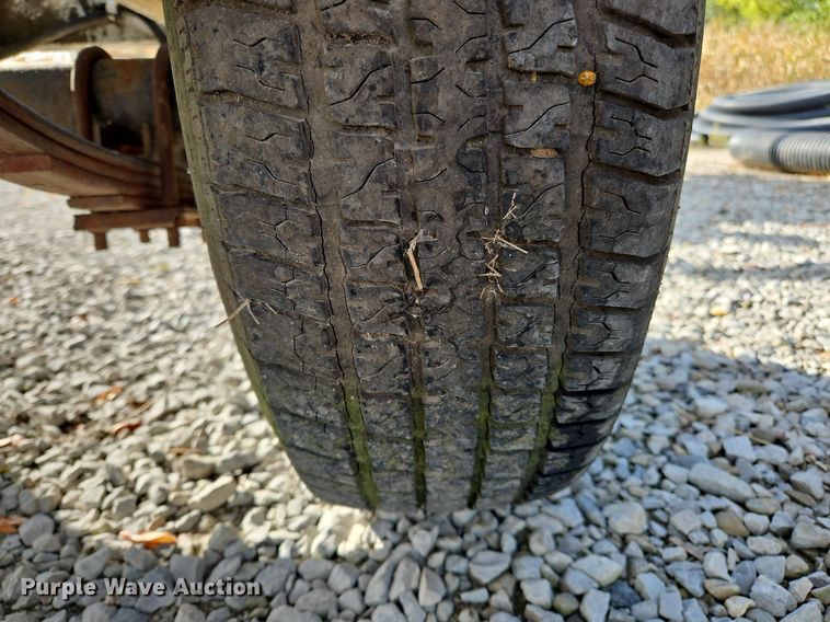 image for item NQ9936 (2) Sreco Flexible pull-in bucket machines