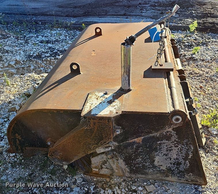 image for item NT9996 Skid steer broom