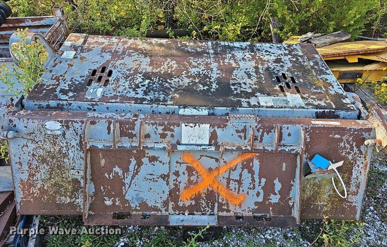 image for item NT9998 2002 FFC LAF3576 skid steer landscape rake