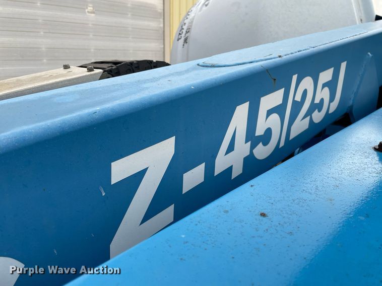 image for item NX9852 2008 Genie Z-45/25J  boom lift