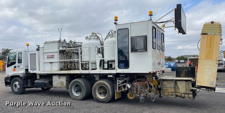 image for item NX9871 1998 Chevrolet T8500  paint striper truck