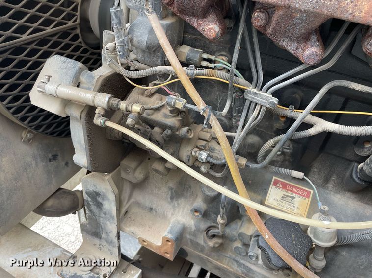 image for item NX9871 1998 Chevrolet T8500  paint striper truck