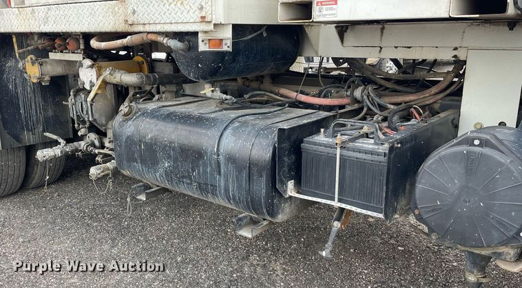 image for item NX9871 1998 Chevrolet T8500  paint striper truck