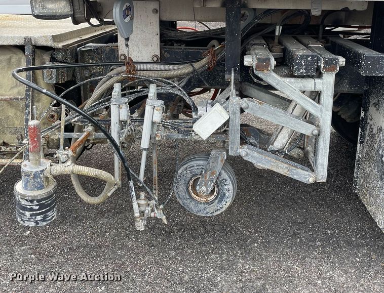 image for item NX9871 1998 Chevrolet T8500  paint striper truck