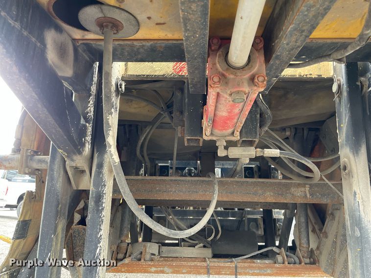 image for item NX9871 1998 Chevrolet T8500  paint striper truck