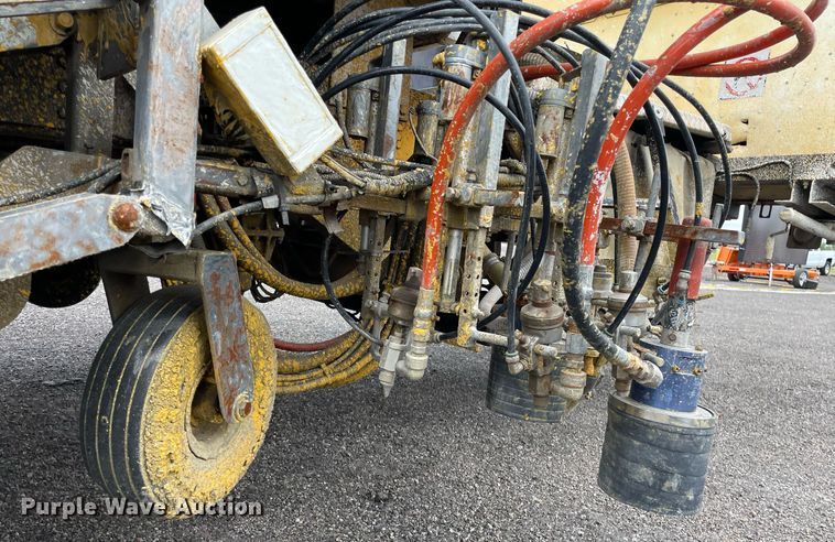 image for item NX9871 1998 Chevrolet T8500  paint striper truck