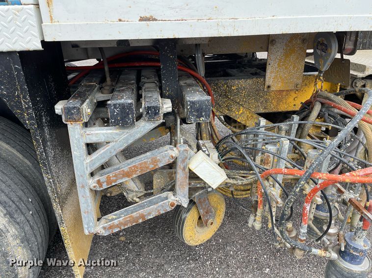 image for item NX9871 1998 Chevrolet T8500  paint striper truck