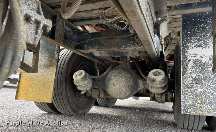 image for item NX9871 1998 Chevrolet T8500  paint striper truck