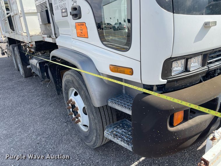 image for item NX9871 1998 Chevrolet T8500  paint striper truck