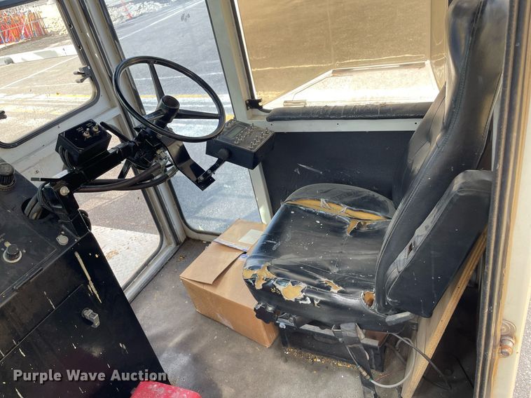 image for item NX9871 1998 Chevrolet T8500  paint striper truck