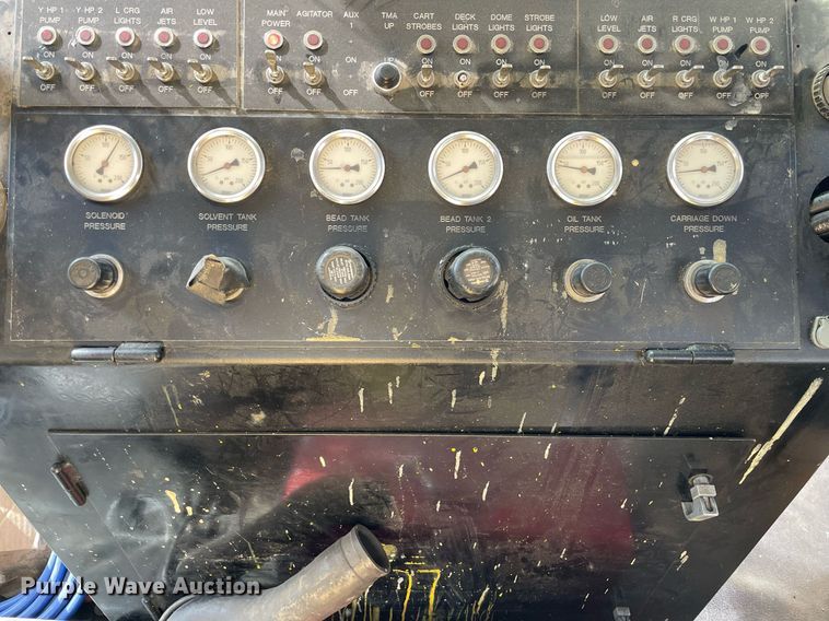 image for item NX9871 1998 Chevrolet T8500  paint striper truck