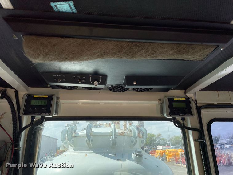 image for item NX9871 1998 Chevrolet T8500  paint striper truck