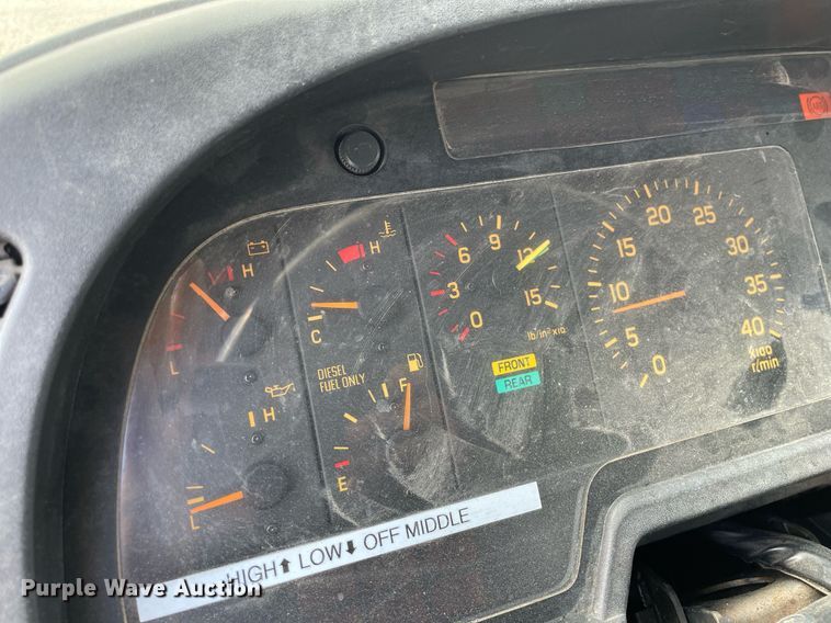 image for item NX9871 1998 Chevrolet T8500  paint striper truck