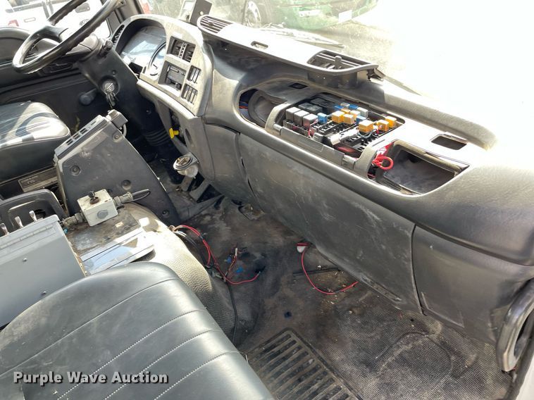 image for item NX9871 1998 Chevrolet T8500  paint striper truck