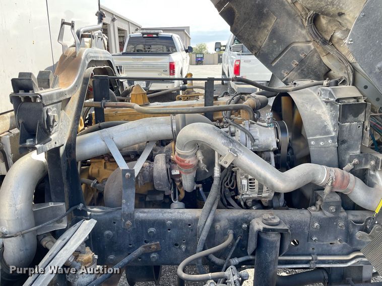 image for item NX9871 1998 Chevrolet T8500  paint striper truck