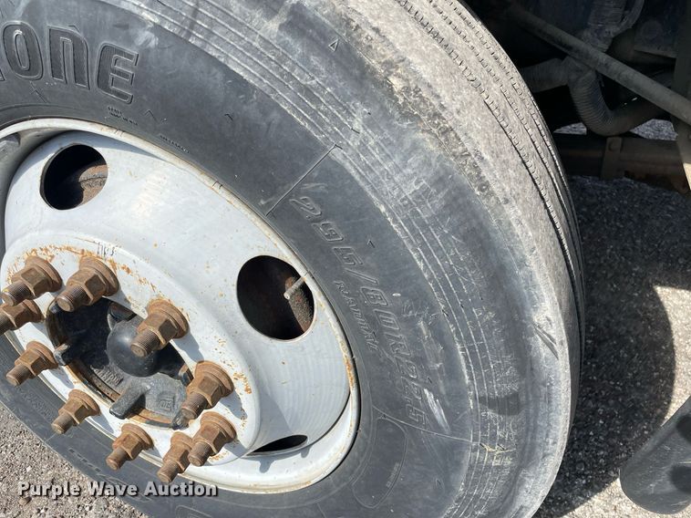 image for item NX9871 1998 Chevrolet T8500  paint striper truck