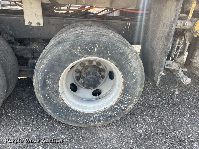 image for item NX9871 1998 Chevrolet T8500  paint striper truck