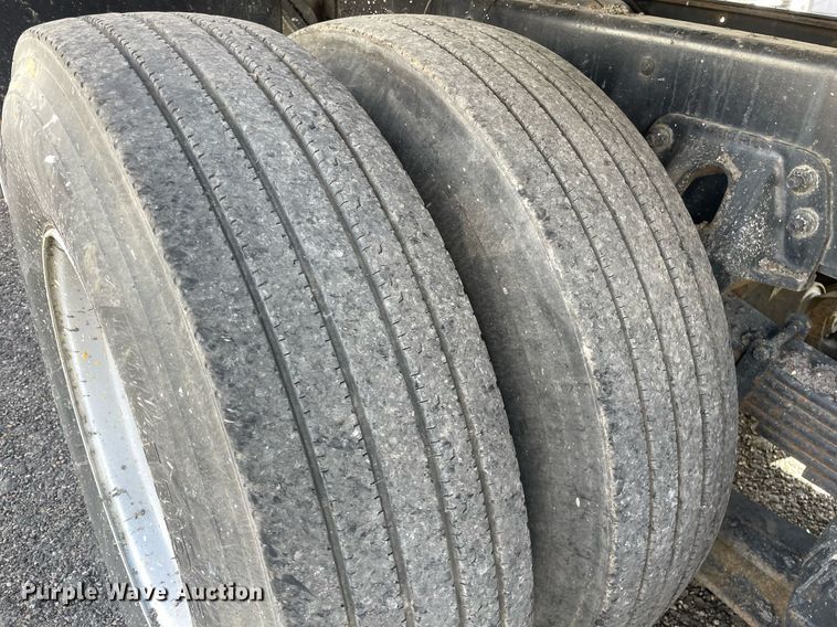 image for item NX9871 1998 Chevrolet T8500  paint striper truck