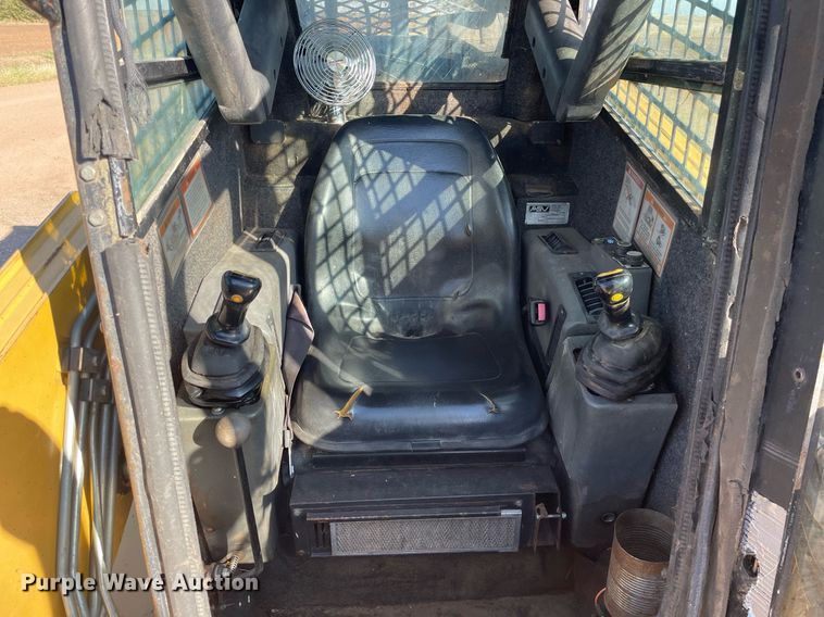 image for item NX9883 ASV RC100  tracked skid steer loader