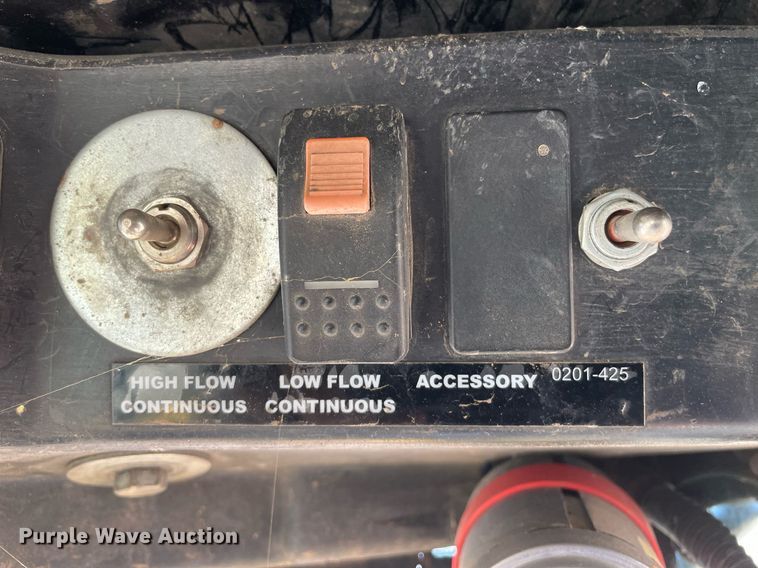 image for item NX9883 ASV RC100  tracked skid steer loader