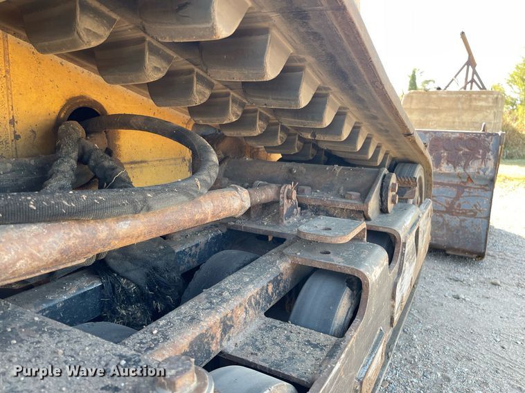 image for item NX9883 ASV RC100  tracked skid steer loader