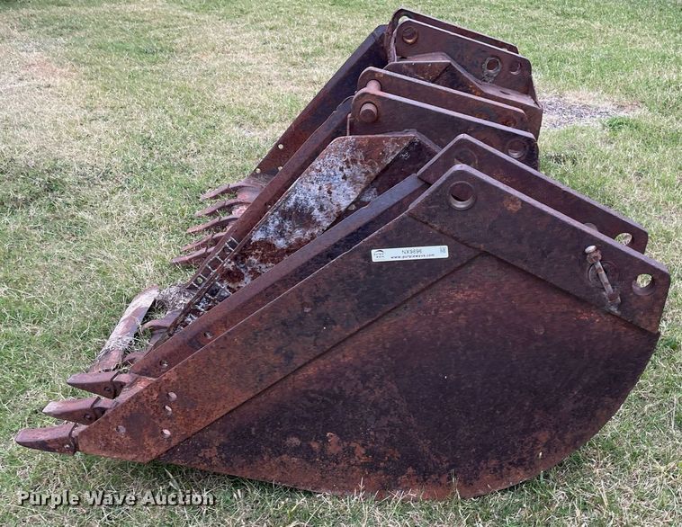 image for item NX9896 Excavator attachments