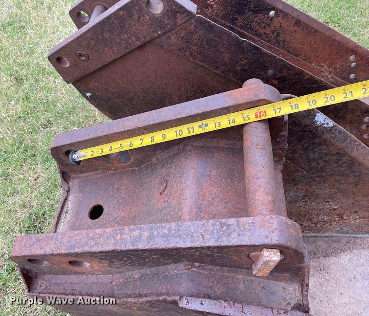 image for item NX9896 Excavator attachments