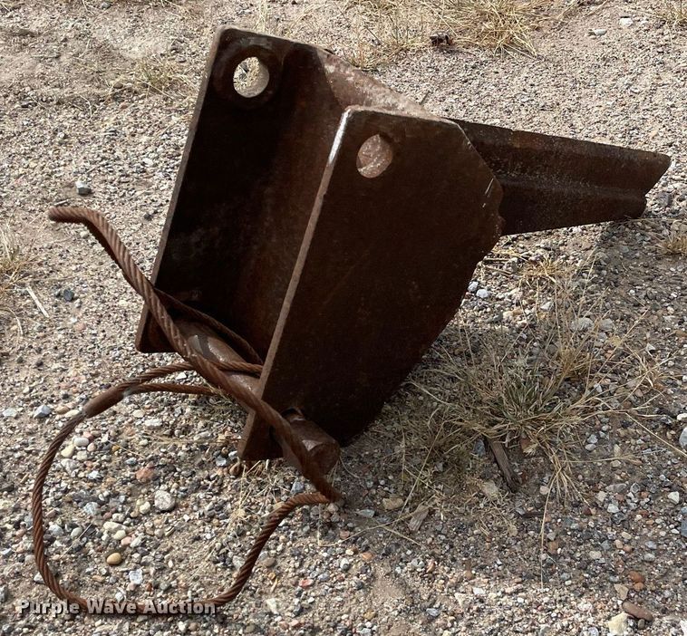 image for item NX9896 Excavator attachments