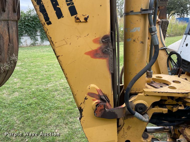 image for item NX9898 New Holland 555E  backhoe