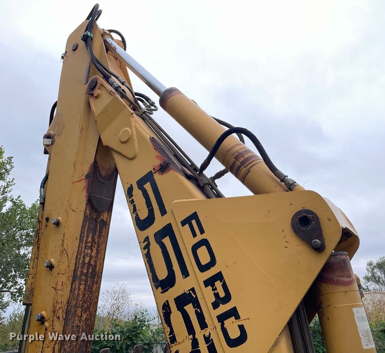 image for item NX9898 New Holland 555E  backhoe