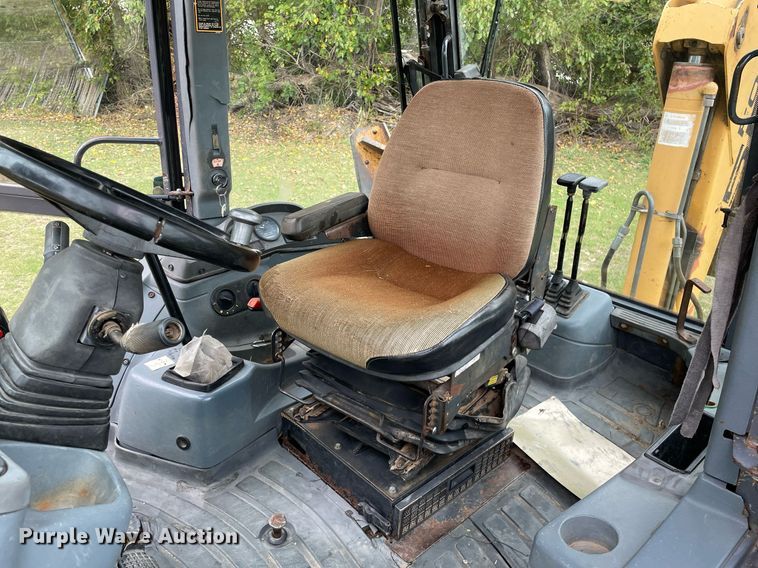 image for item NX9898 New Holland 555E  backhoe