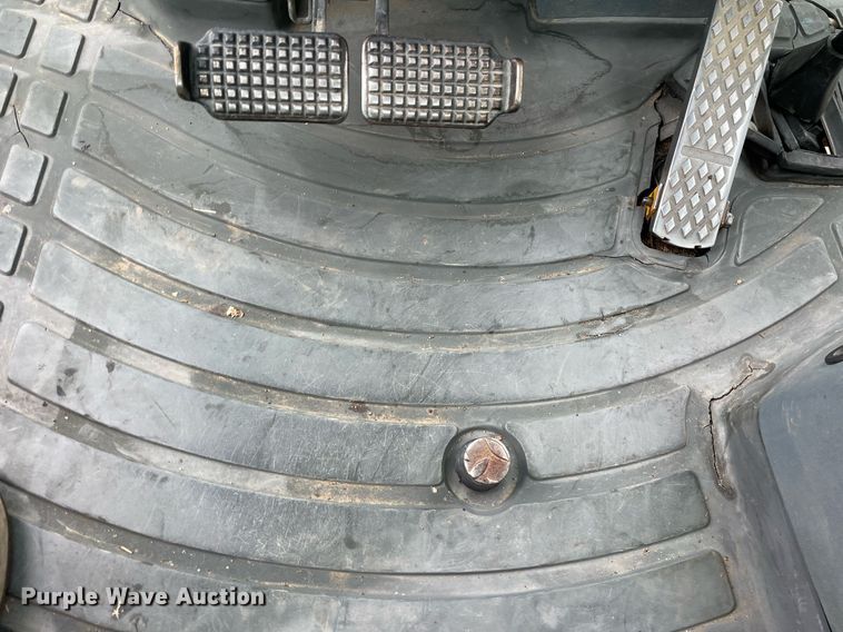 image for item NX9898 New Holland 555E  backhoe