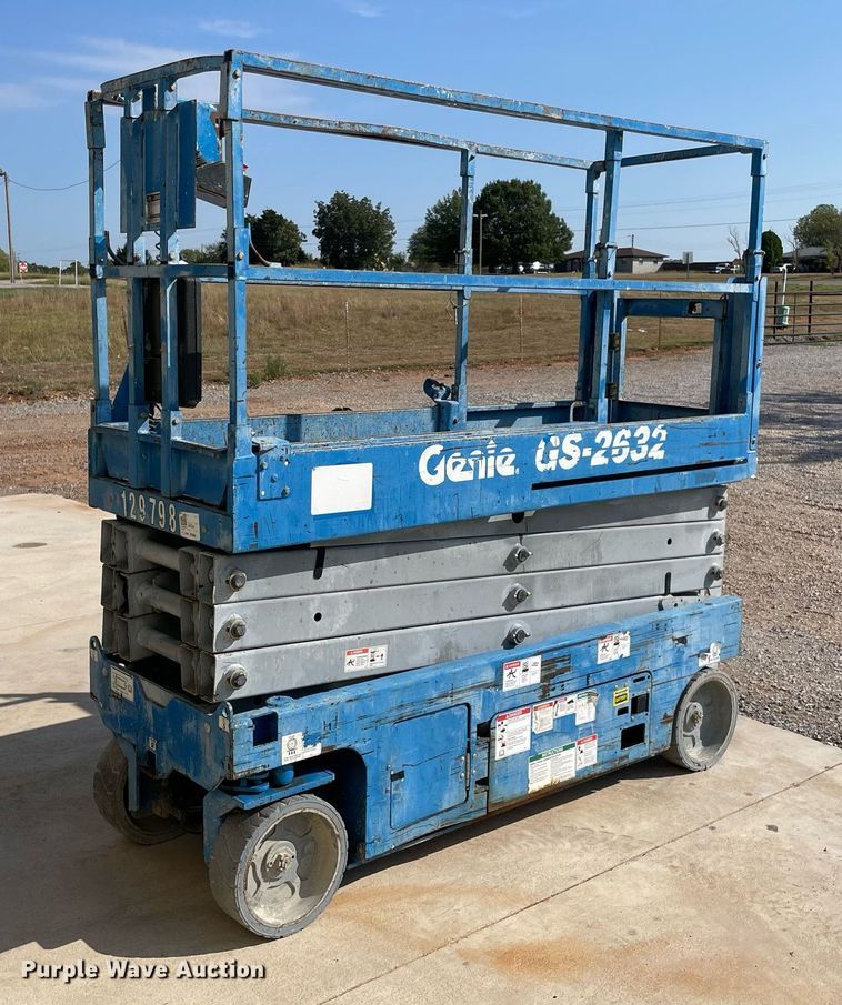 image for item NY9972 2014 Genie GS-2632  scissor lift