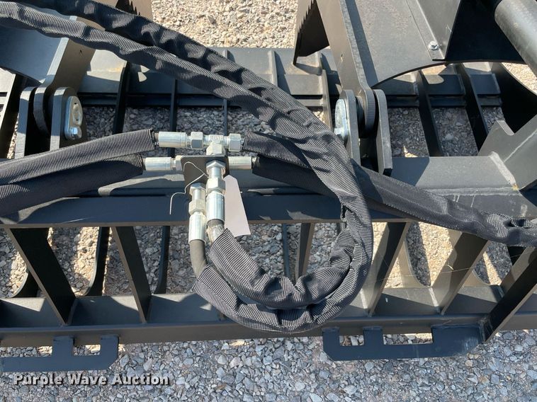 image for item NY9974 72" W skid steer grapple bucket