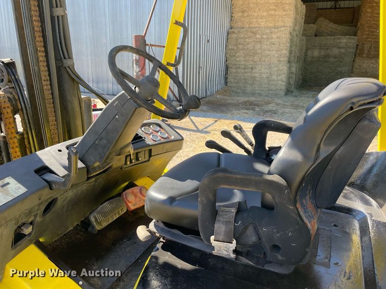 image for item NY9986 2005 Hyster H110XM  forklift