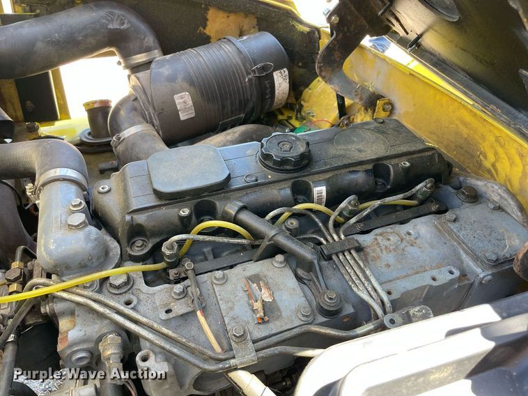 image for item NY9986 2005 Hyster H110XM  forklift