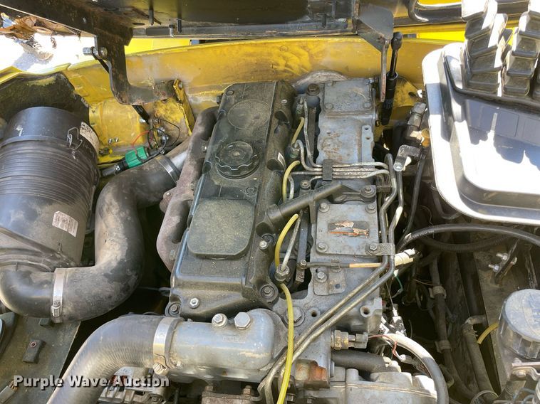 image for item NY9986 2005 Hyster H110XM  forklift