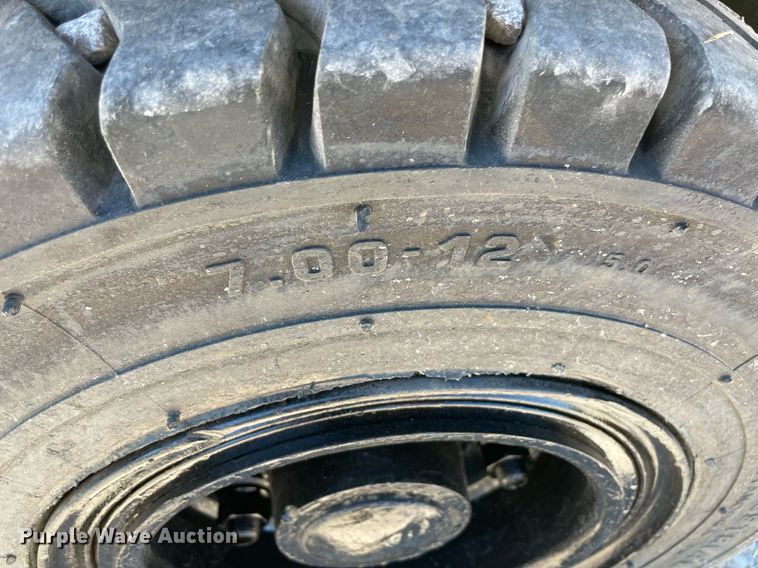 image for item NY9986 2005 Hyster H110XM  forklift