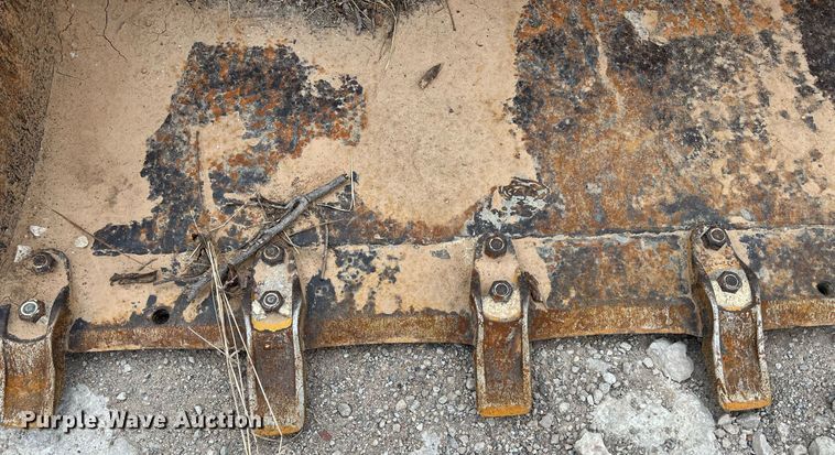 image for item OA9006 2014 John Deere 323E tracked skid steer loader