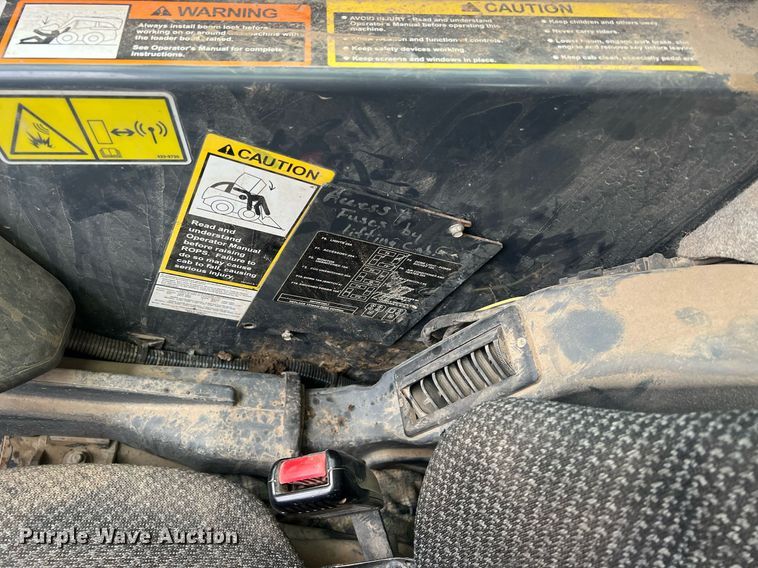 image for item OA9006 2014 John Deere 323E tracked skid steer loader