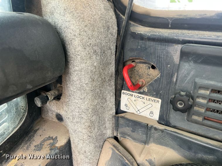 image for item OA9006 2014 John Deere 323E tracked skid steer loader