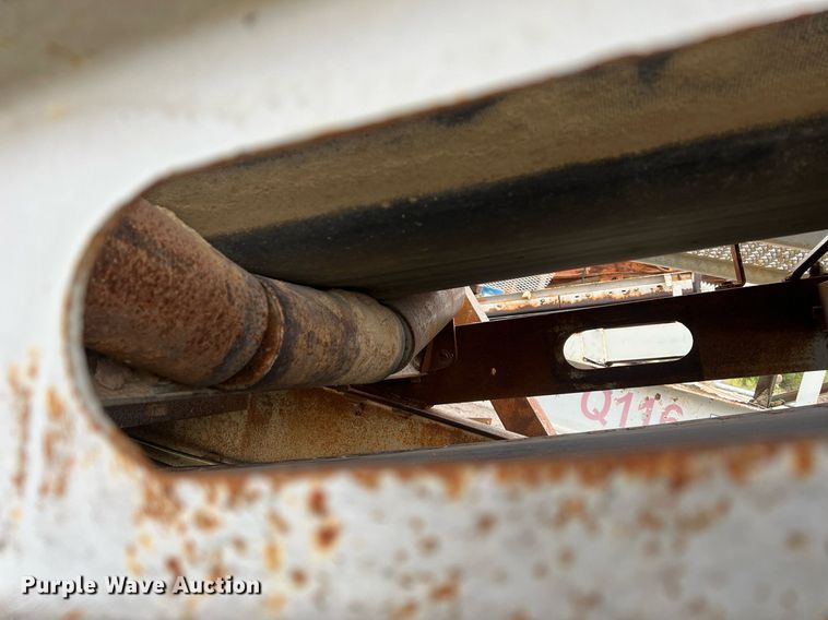 image for item OA9009 1960 Cedarapids Super 60  screen